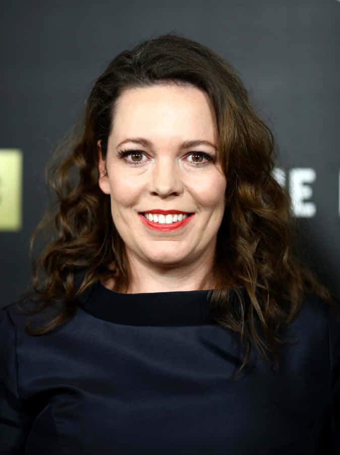 Download free Acclaimed Actress Olivia Colman In Tribute Photoshoot ...