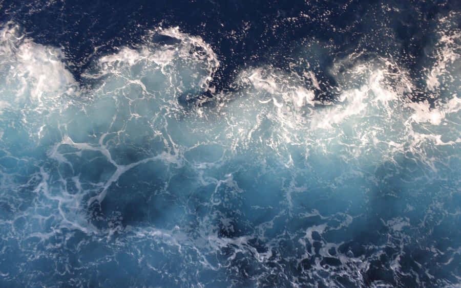 Aesthetic Waves Black Shore Wallpaper