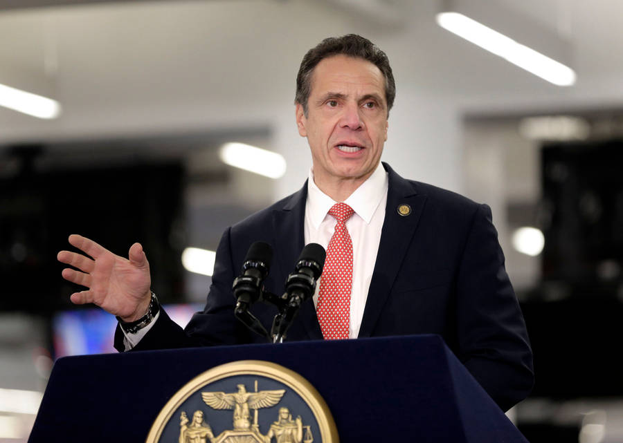 Andrew Cuomo Wearing Red Polka Dot Tie Wallpaper