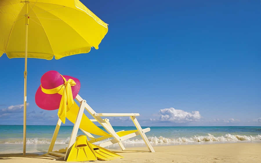 Beautiful Summer Hat Fins Wallpaper