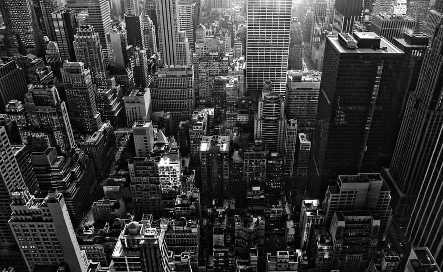 Black And White Dark City 4k Wallpaper