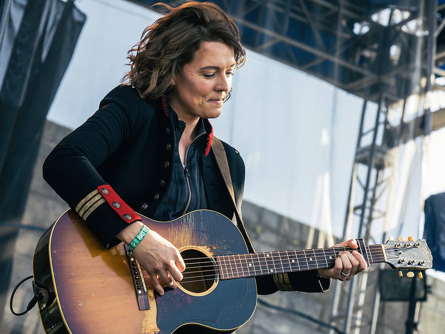 Download free Brandi Carlile On Stage Wallpaper - MrWallpaper.com