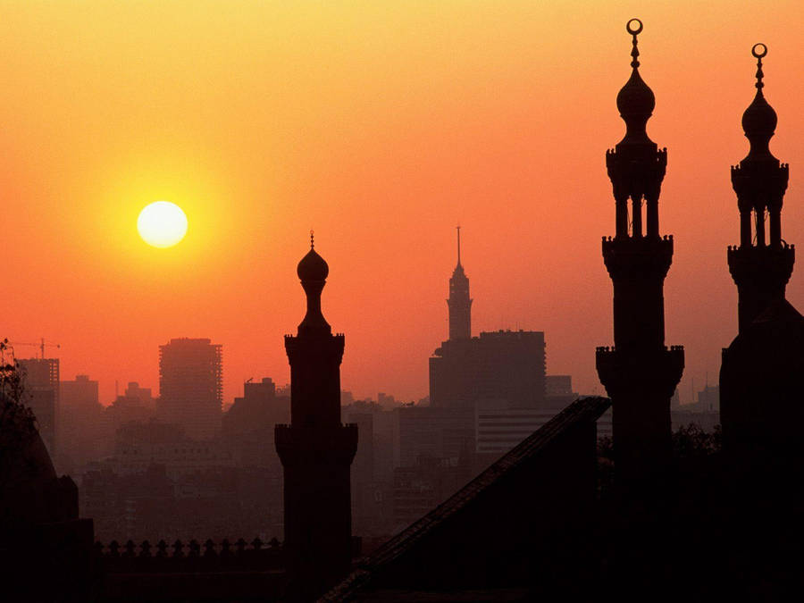 CAIRO, EGYPT - FEBRUARY 8. A night view of the Nile River is seen... News  Photo - Getty Images