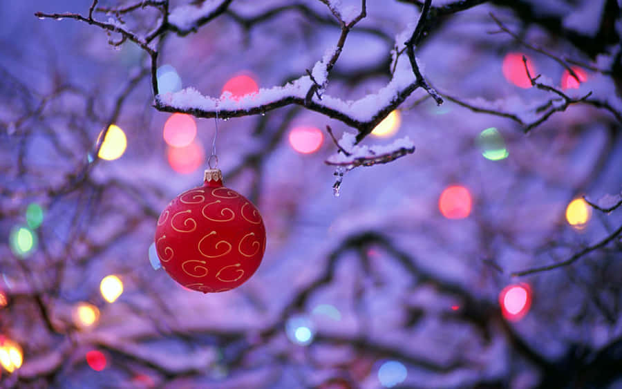 Celebrate The Holiday Season With A Festive Christmas Aesthetic Desktop Wallpaper