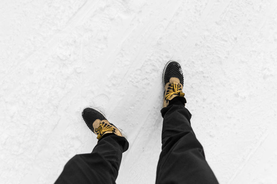 Wet Shoes iPhone Wallpaper | iDrop News