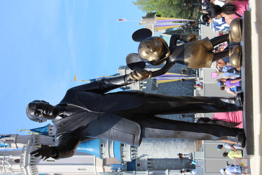 Disney World Partners Statue Wallpaper
