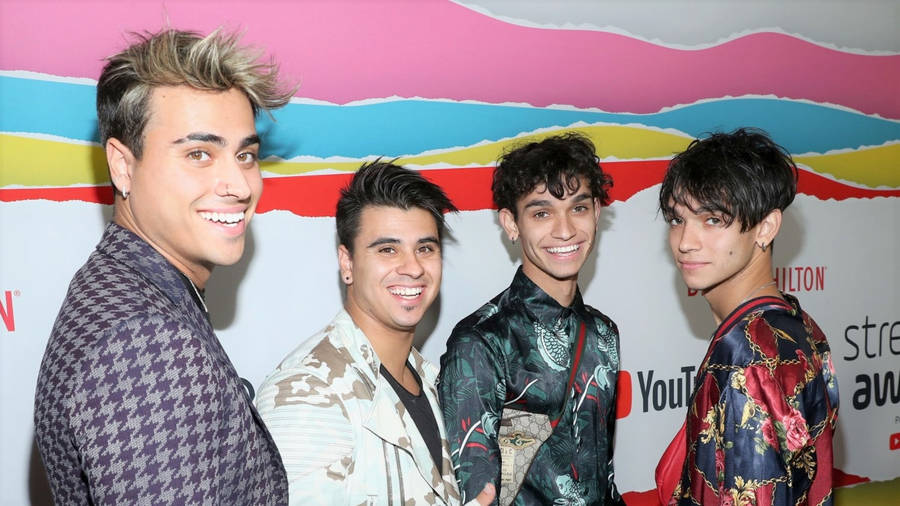 Download free Dobre Brothers At Annual Streamy Awards Wallpaper ...