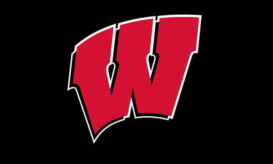 Energetic Wisconsin Badgers Team On The Field Wallpaper