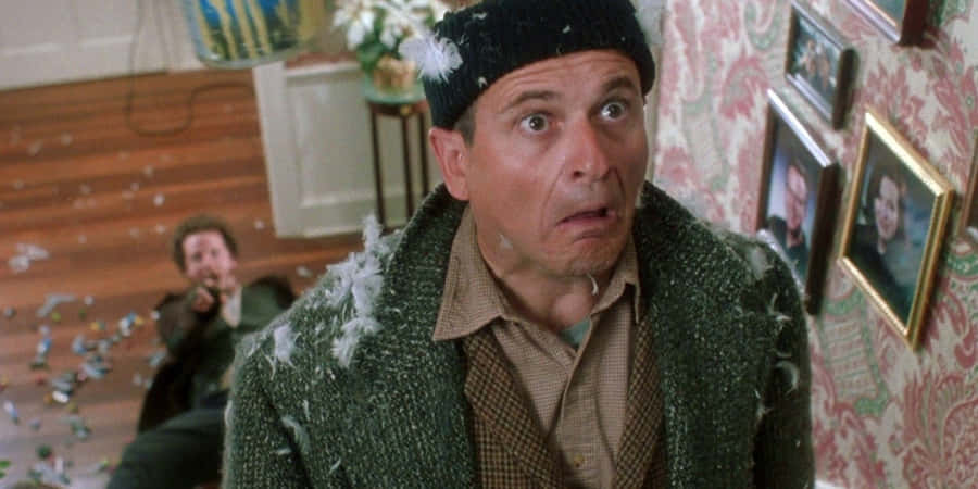 Funny Home Alone Harry And Marv Wallpaper