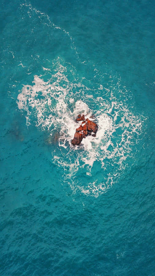 Google Pixel Water Island Top View Wallpaper