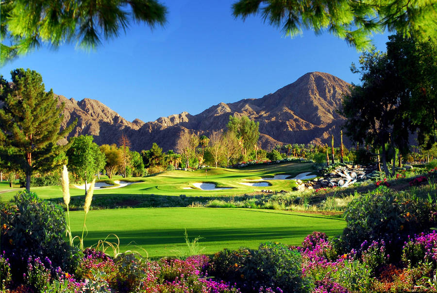 Gorgeous Golf Course Scenery Wallpaper