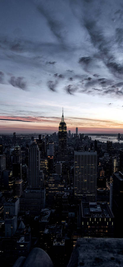 Gray Clouds Over New York Iphone Wallpaper