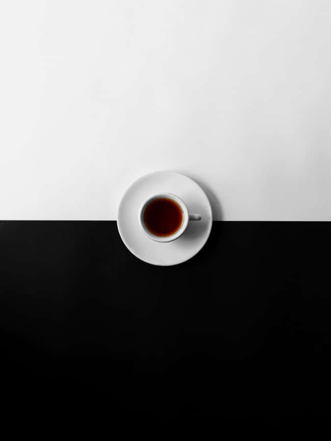 Half Black Half White Abstract Design Wallpaper