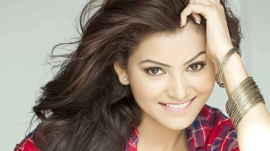 Urvashi rautela hd wallpapers - http://photoshotoh.com/urv… | Flickr