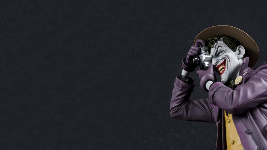 Joker Laptop 1366 X 768 Wallpaper