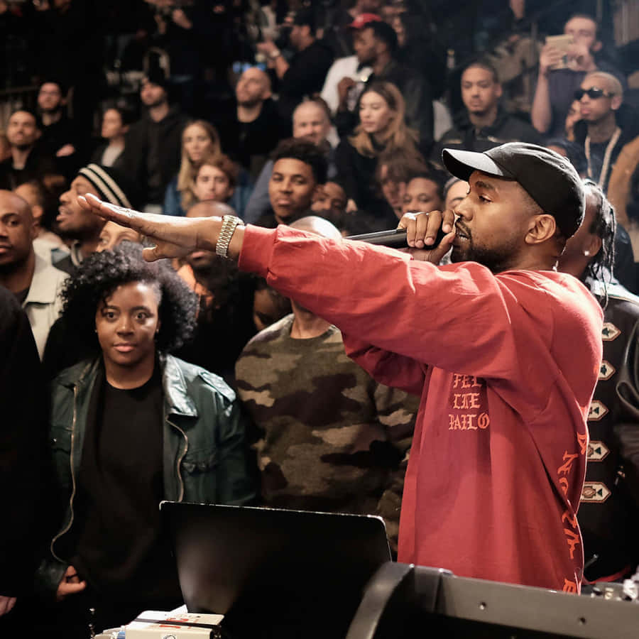 Kanye West's Seventh Studio Album 'the Life Of Pablo' Wallpaper