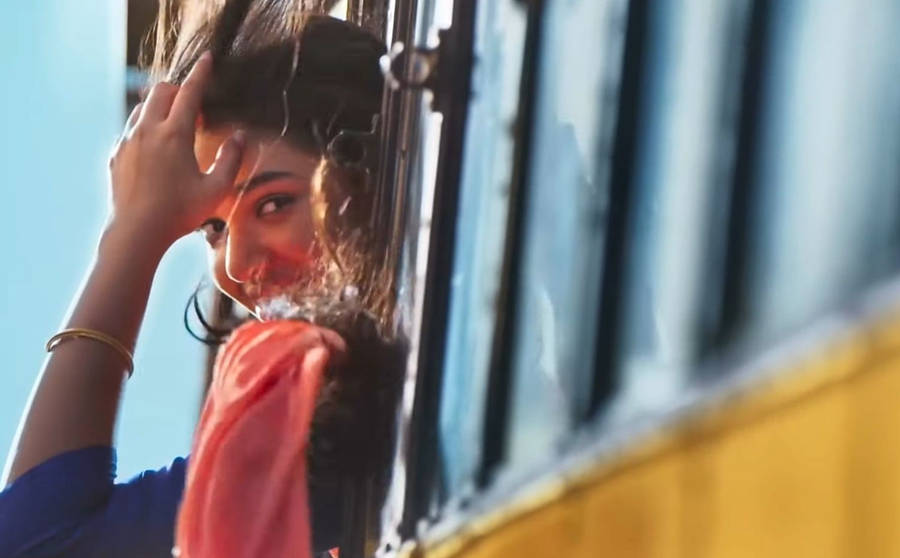 Kirti Shetty On Bus Wallpaper
