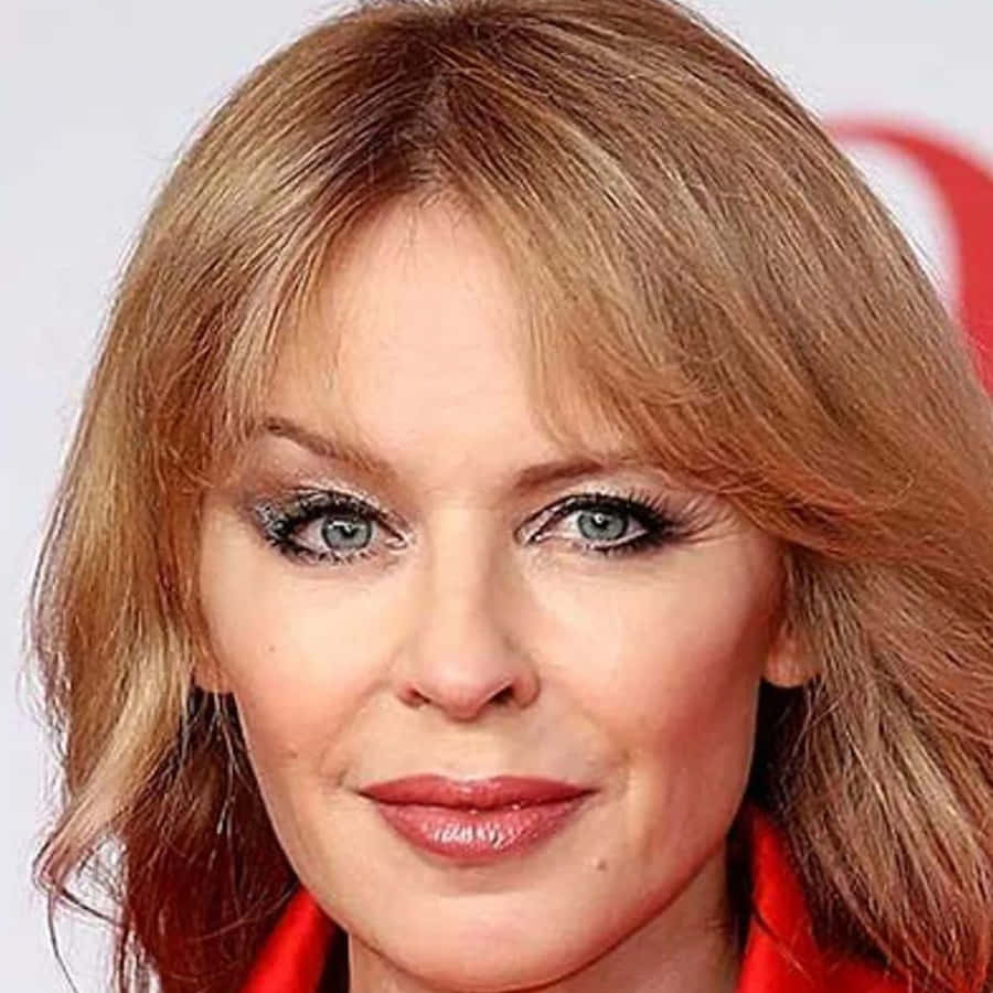 Download free Kylie Minogue Red Carpet Look Wallpaper - MrWallpaper.com