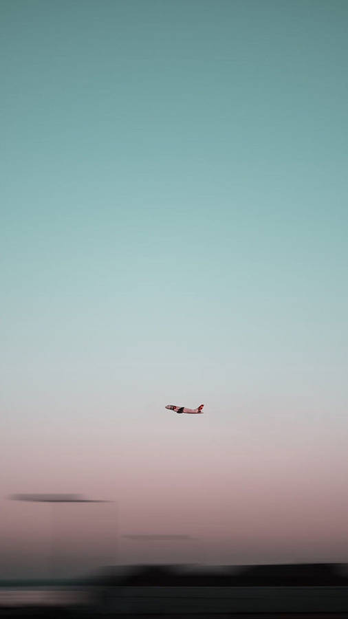 Let Iphone Travel Take You To New And Exciting Places! Wallpaper