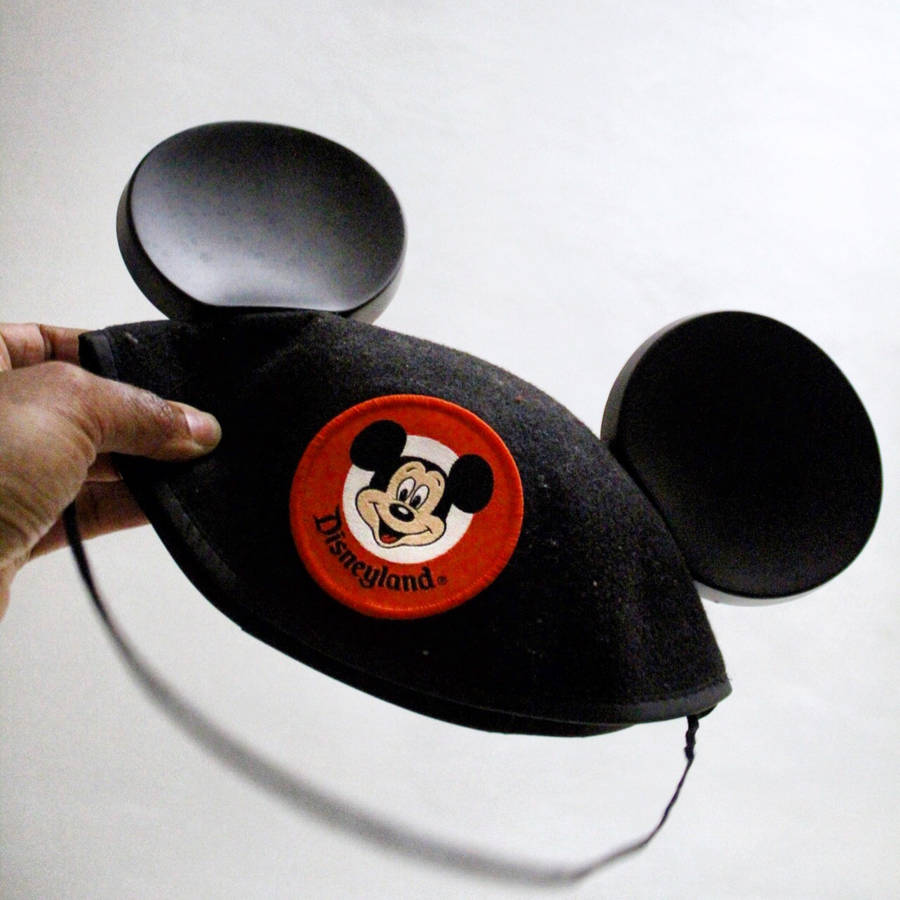 Mickey Mouse Cap wallpaper