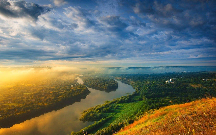 Download free Hungary's Danube River Wallpaper - MrWallpaper.com