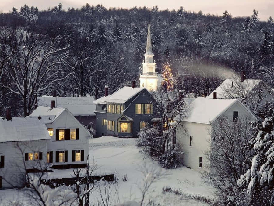 Old Winter Village Wallpaper