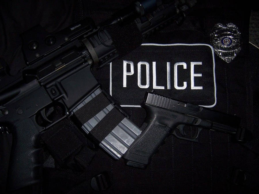 Download Free Police Gear Black Desktop Wallpaper - Mrwallpaper.com