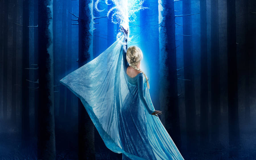 Download free Powerful Live-action Elsa Wallpaper - MrWallpaper.com