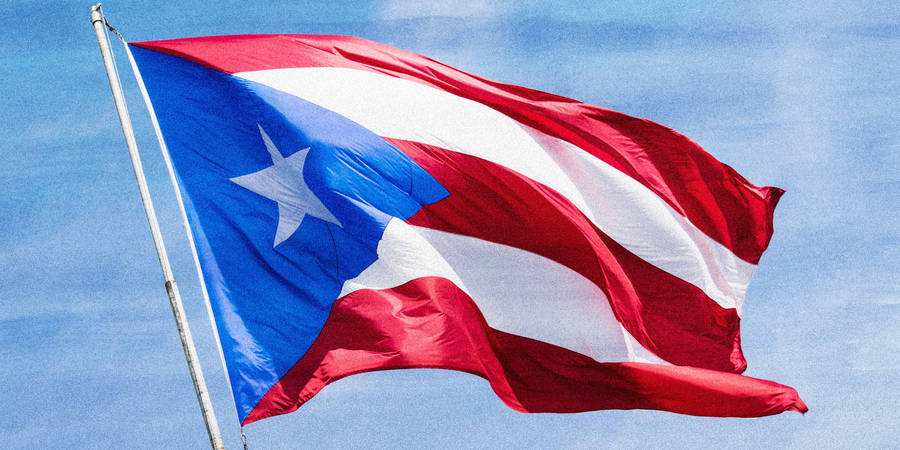 Download Free Puerto Rican Flag On White Pole Wallpaper - Mrwallpaper.com