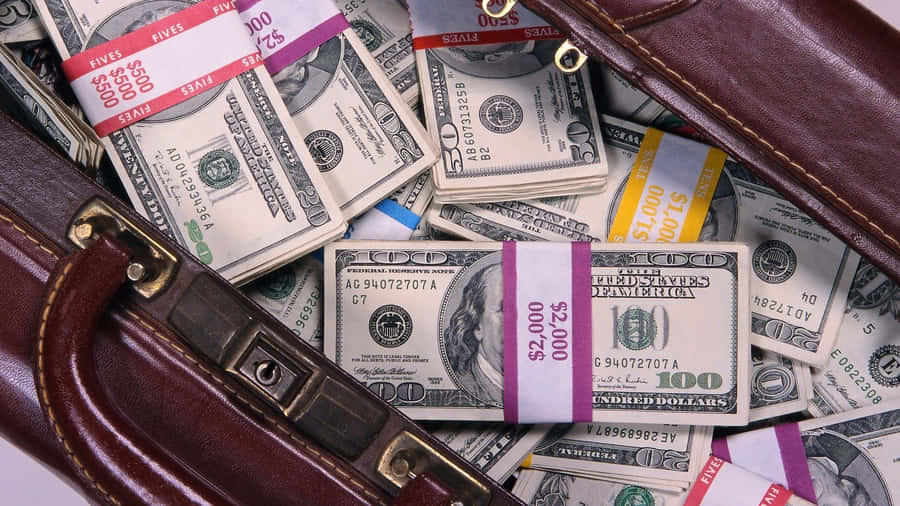 Ready To Invest Wisely Wallpaper