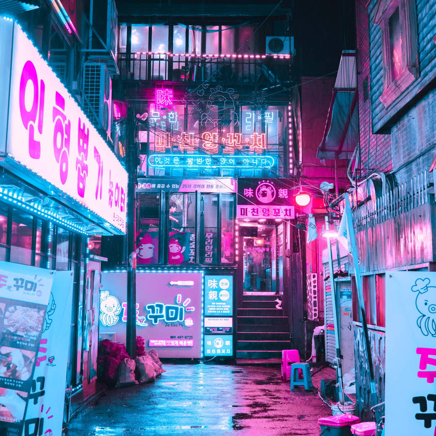 Retro Shop Lights Wallpaper