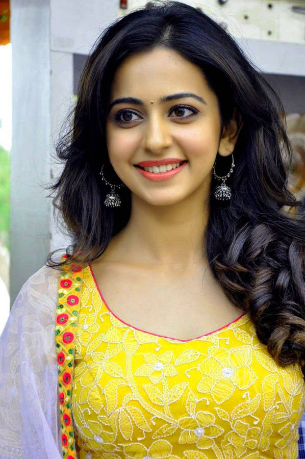 South Heroine Rakul Preet Singh Wallpaper