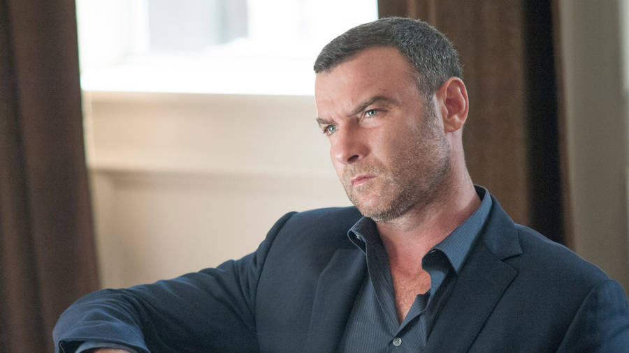 Download free Spotlight Isaac Liev Schreiber Wallpaper - MrWallpaper.com