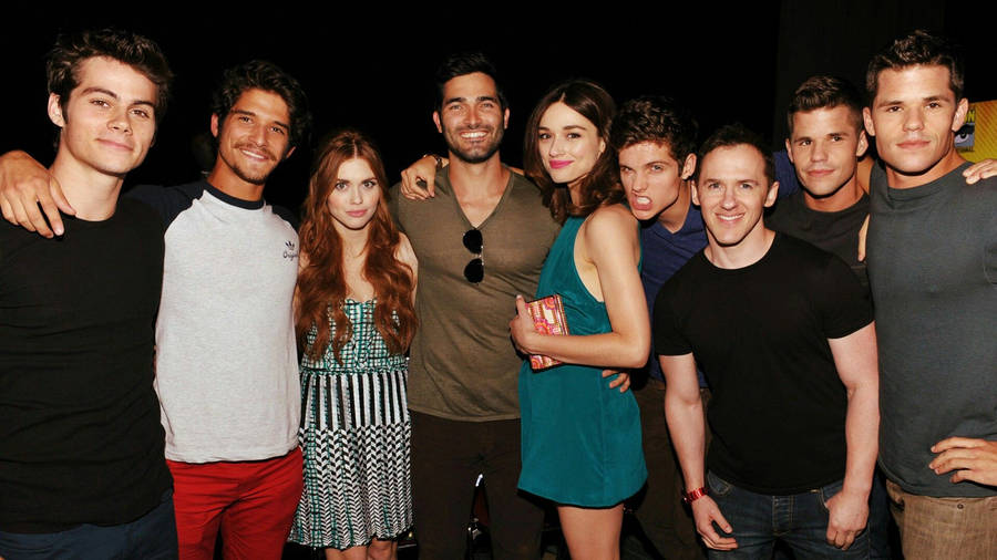 Download free Teen Wolf Complete Cast And Characters Wallpaper ...