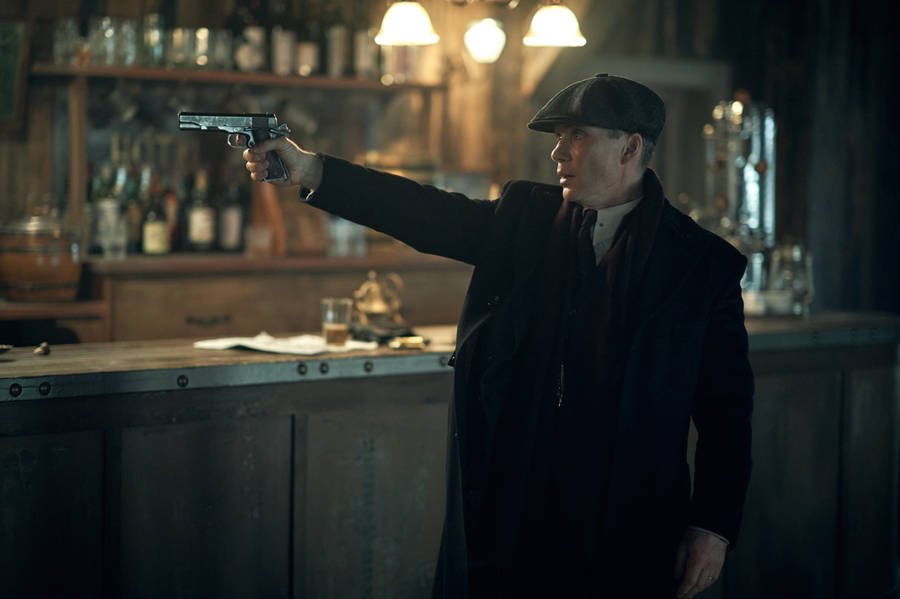 Download free Thomas Shelby Holding A Gun Wallpaper - MrWallpaper.com