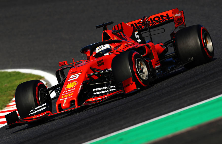 Thrilling Turn - Formula 1 2019 Season In Action Wallpaper