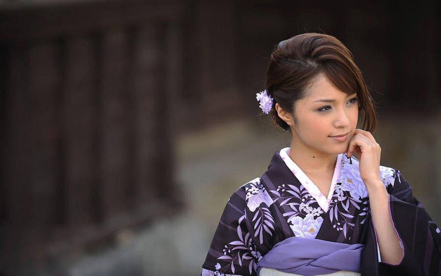 Tokyo Japan Girl In Blue Kimono Wallpaper