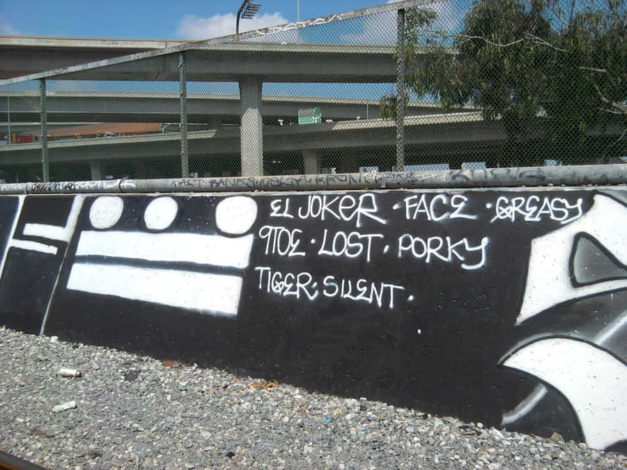 Urban_ Graffiti_ Artwork.jpg Wallpaper