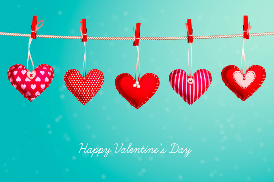 Valentines Day Hanging Hearts Wallpaper