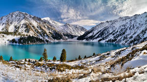 2560x1440 Nature Big Almaty Lake Wallpaper
