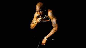 2pac Showing Off Jewelry Wallpaper