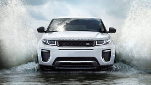 4k Range Rover Waves Wallpaper