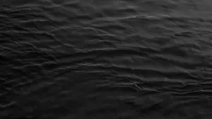 4k Ultra Hd Black Water Wallpaper