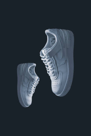 4k White Nike Shoes Image Wallpaper