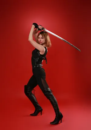 8k Samurai In Fighting Stance Wallpaper