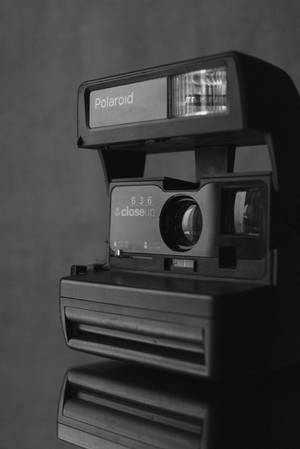 90s Polaroid Camera Wallpaper