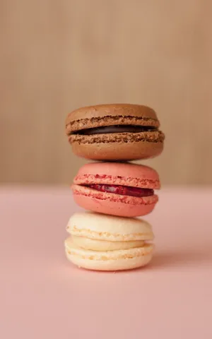 “a Delicious Treat For Your Iphone” Wallpaper