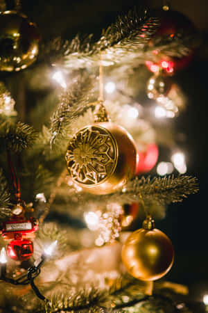 'a Gold Christmas, The Perfect Way To Celebrate The Holidays!' Wallpaper