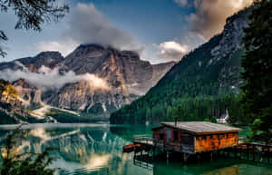A Majestic View Of The Mountain Range. Wallpaper