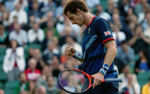 A Reflective Moment With Andy Murray Wallpaper